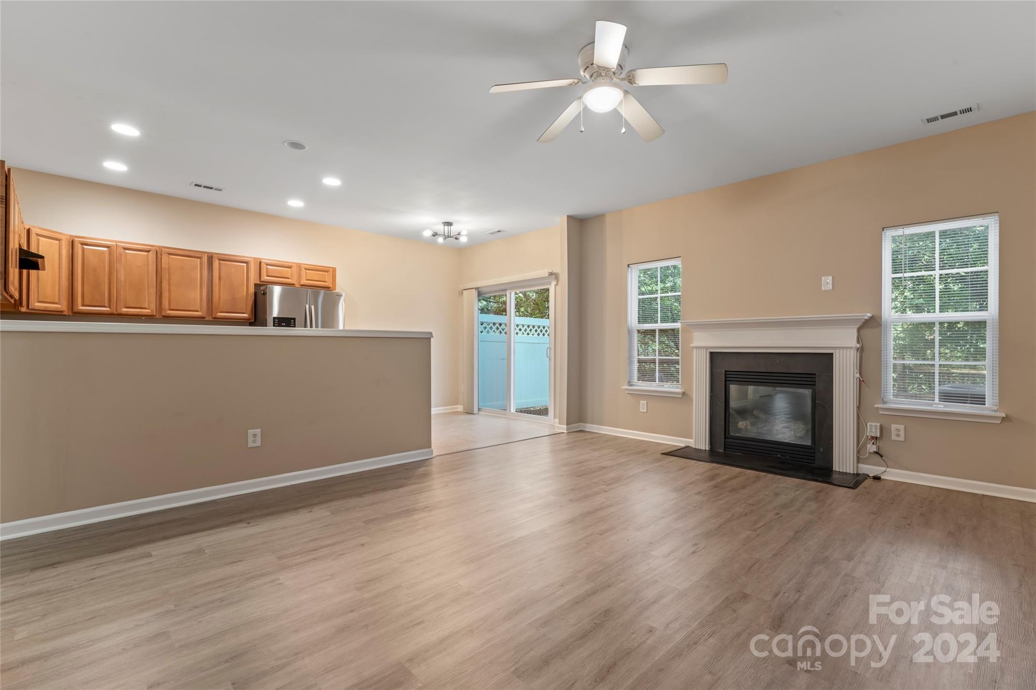 Charlotte Pines - Residential