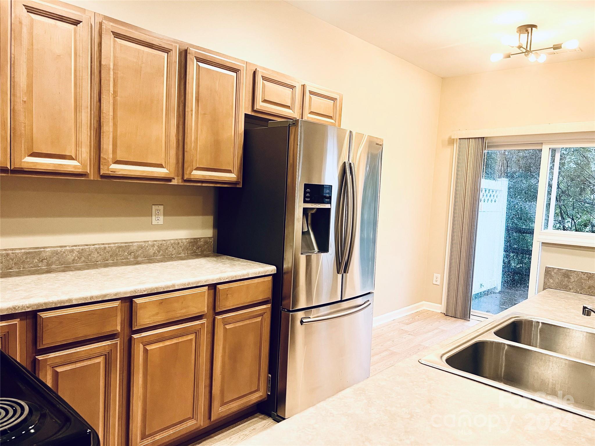 Charlotte Pines - Residential