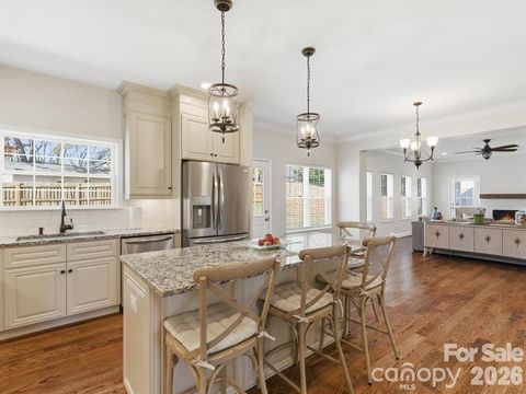 Photo of 3211 Oakdale Road, Charlotte, NC 28216 (MLS # 4380847)