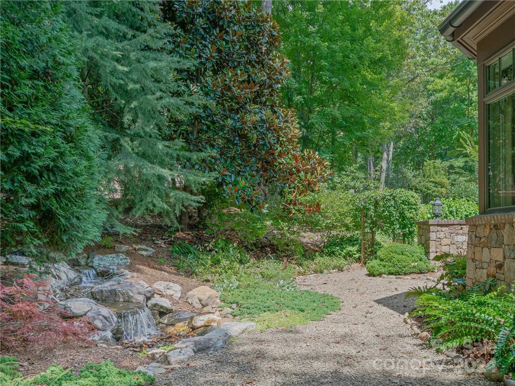 The Cliffs at Walnut Cove - Residential