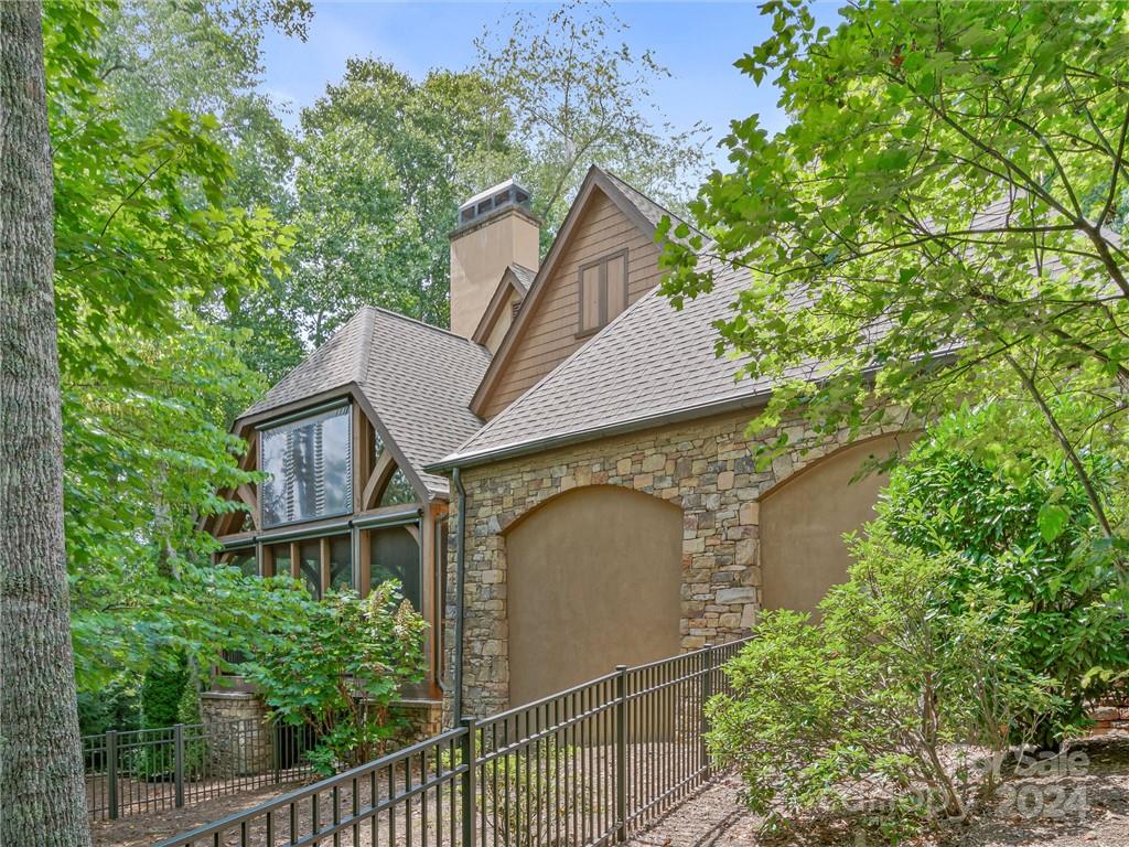 The Cliffs at Walnut Cove - Residential