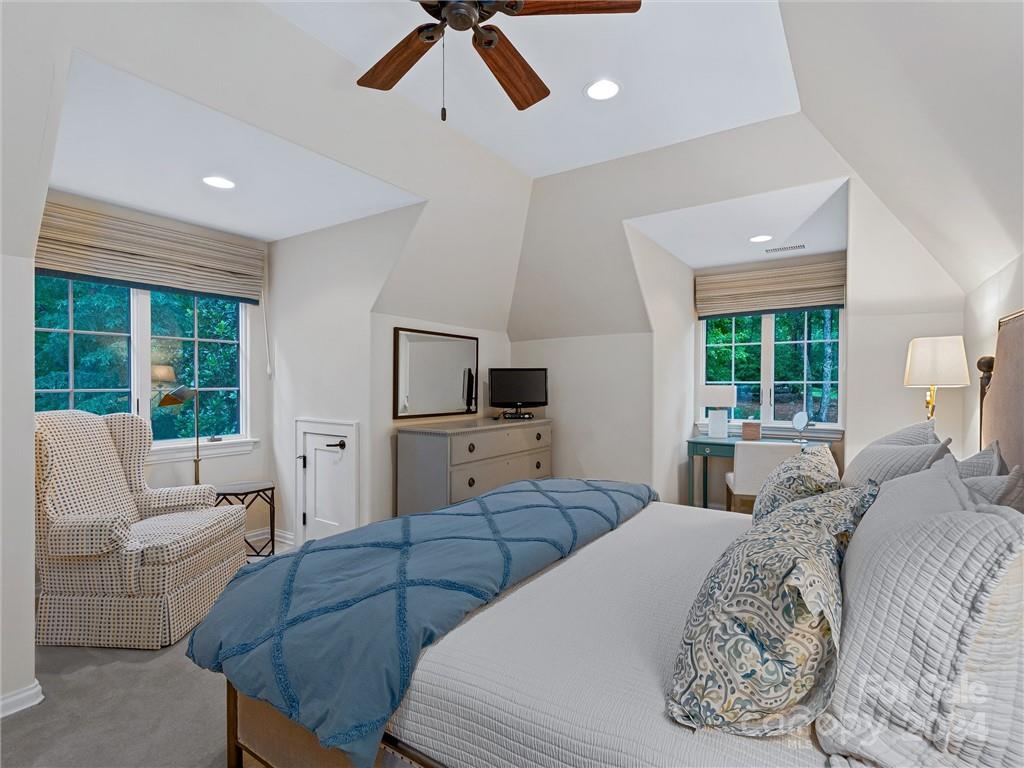 The Cliffs at Walnut Cove - Residential