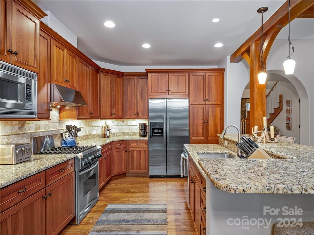 The Cliffs at Walnut Cove - Residential