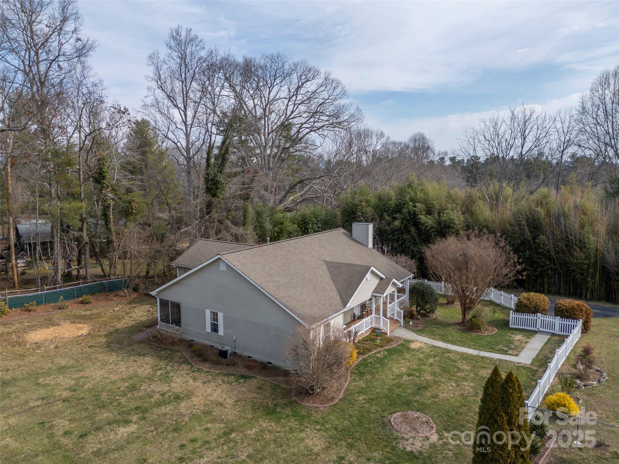 103 Sinclair Lane