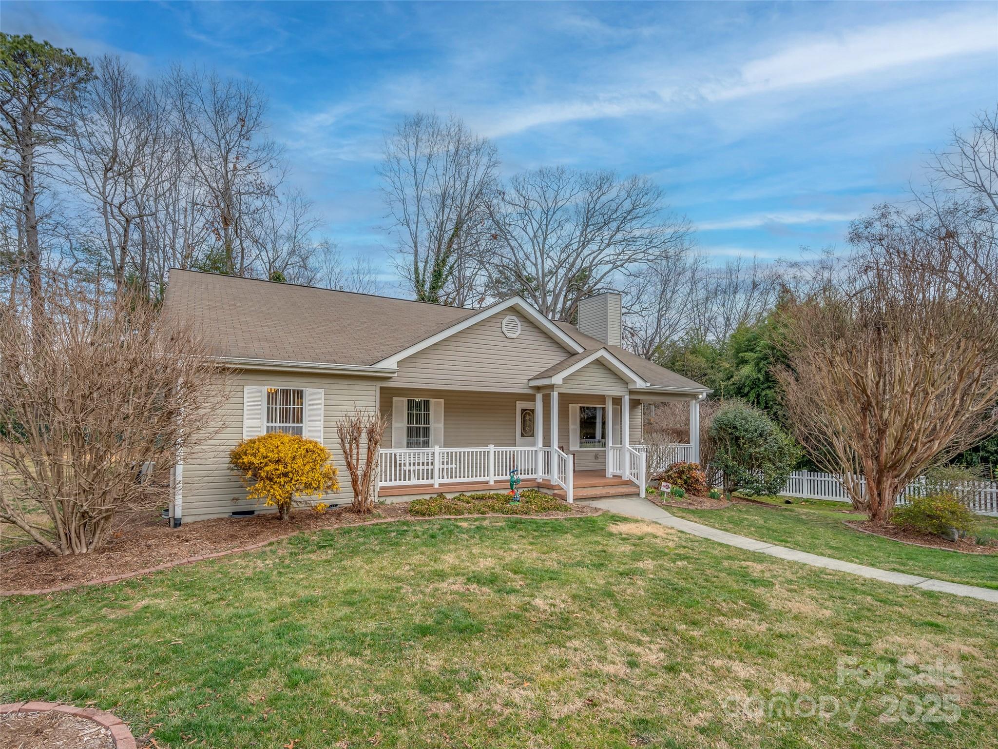 103 Sinclair Lane