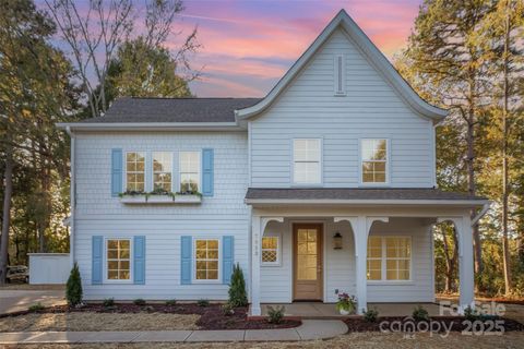 7913 Large Oak Lane Mint Hill NC 28227
