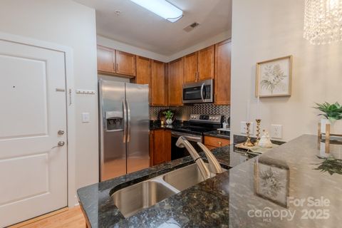 630 Calvert Street 1110 Charlotte NC 28208