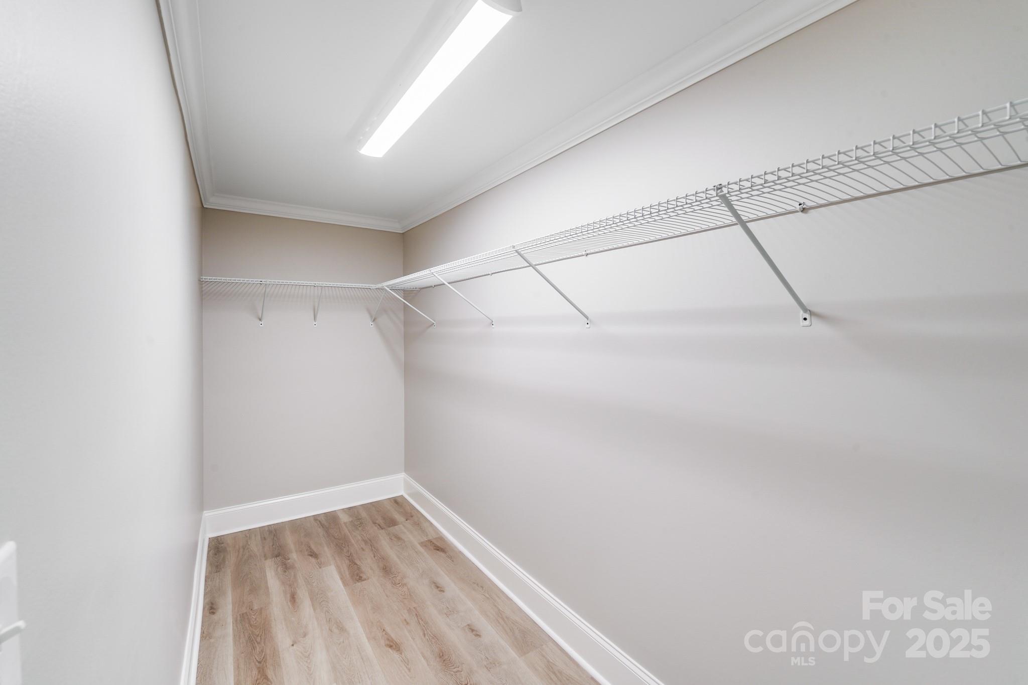 Brookview - Residential