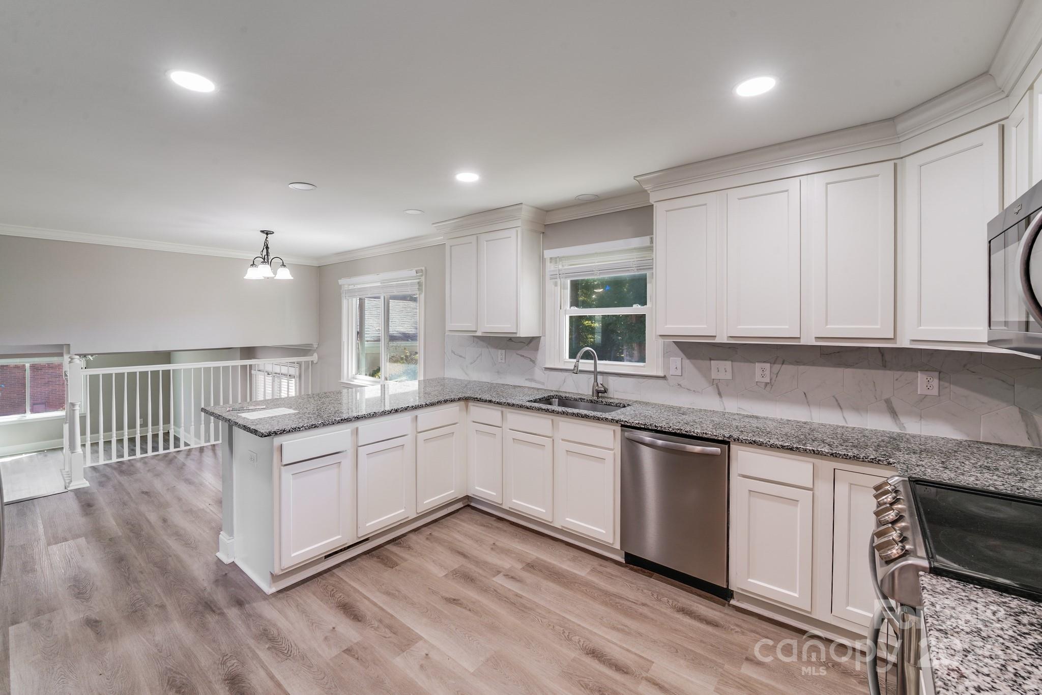 Brookview - Residential