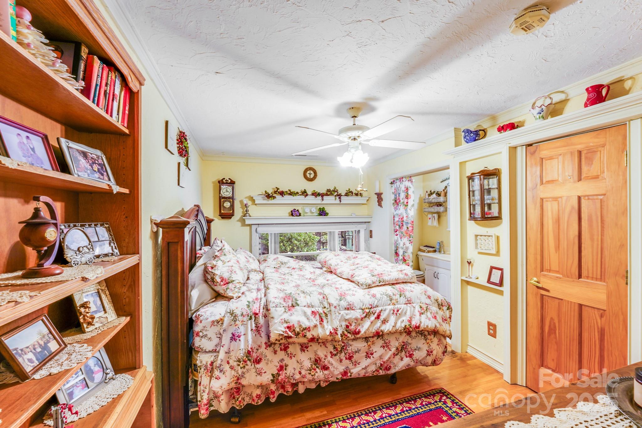 Oak Creek Estates - Residential