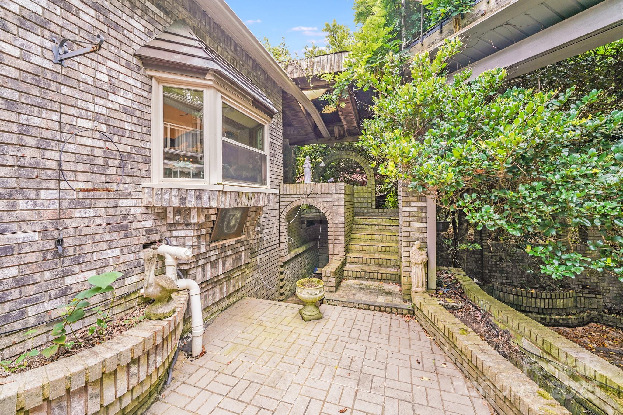 Oak Creek Estates - Residential