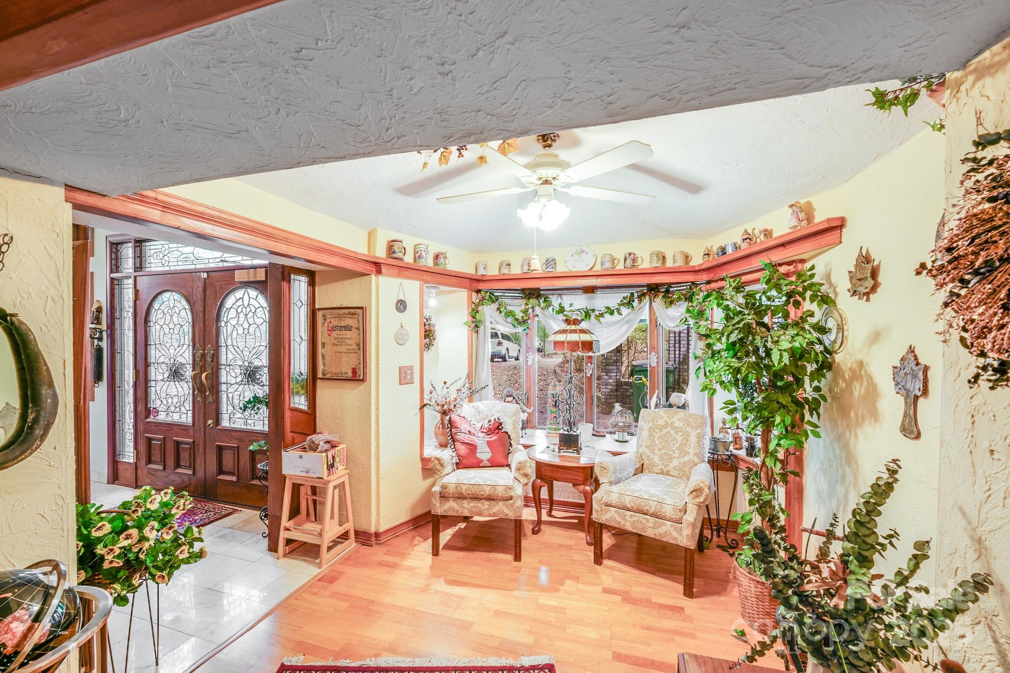 Oak Creek Estates - Residential