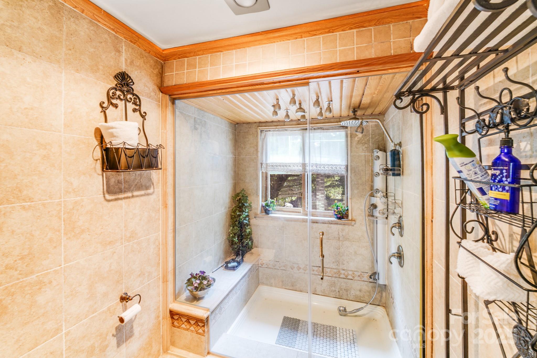 Oak Creek Estates - Residential