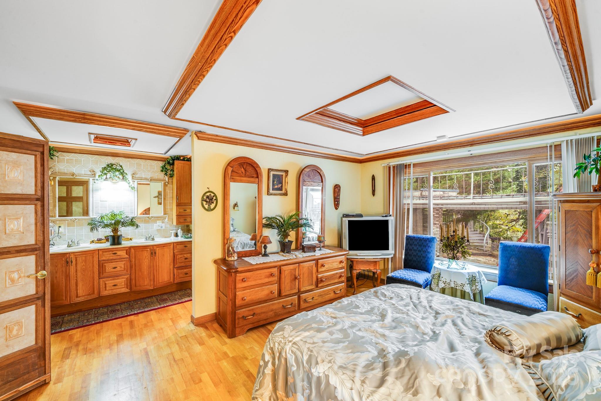 Oak Creek Estates - Residential