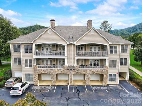 103 Glenview Lane 5048 Maggie Valley NC 28751