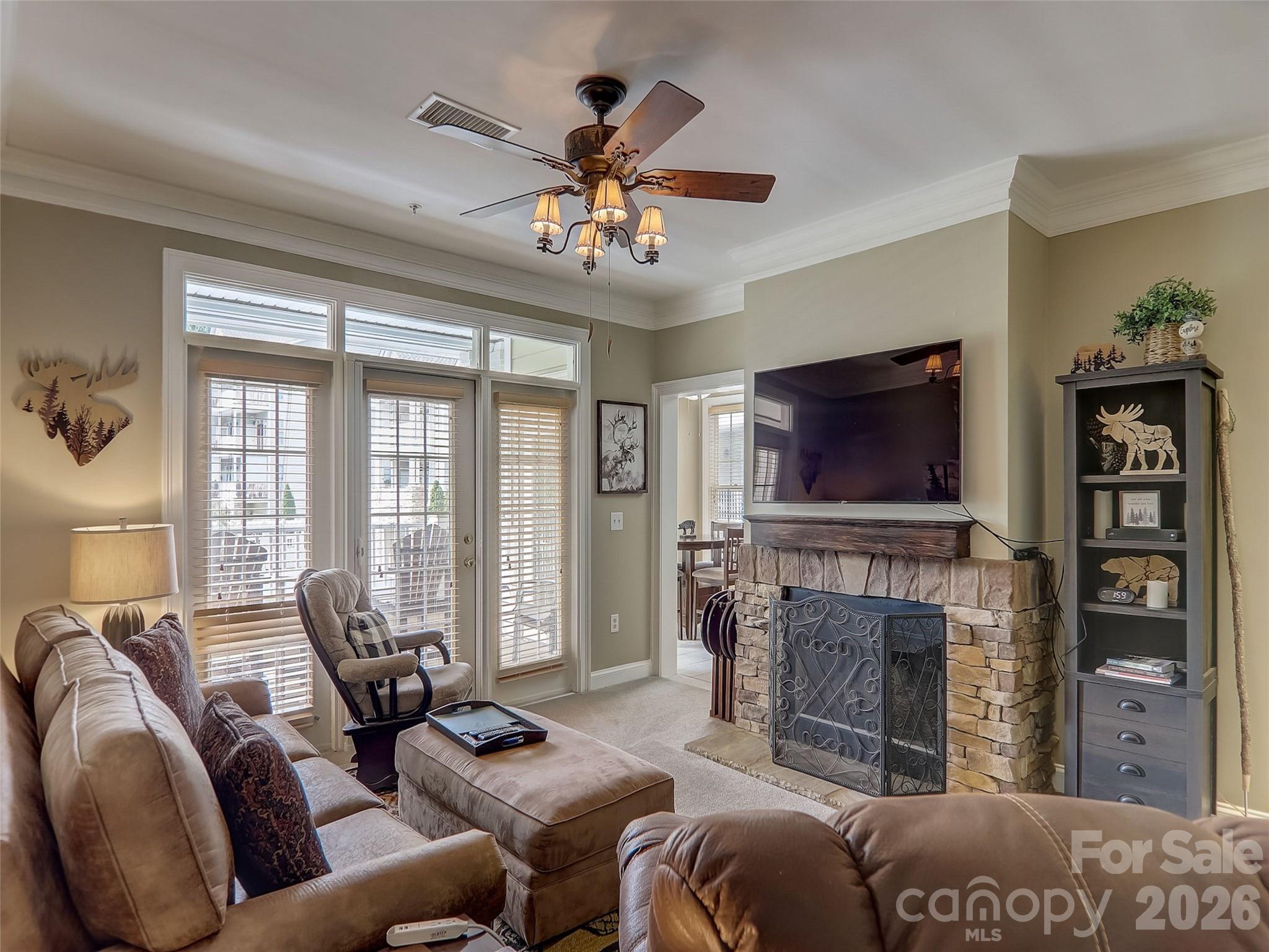 The Mountain Condominium - Residential