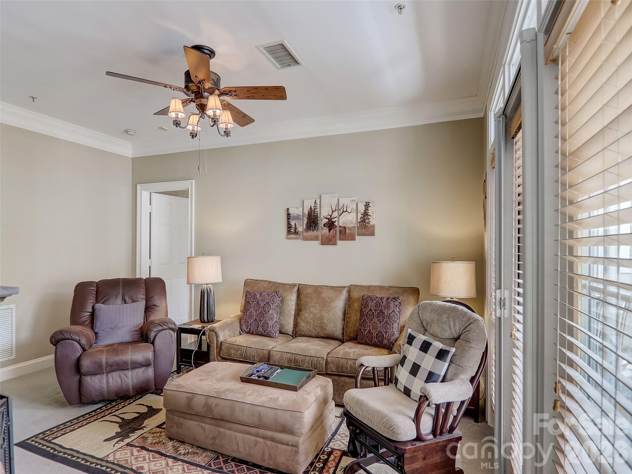 The Mountain Condominium - Residential