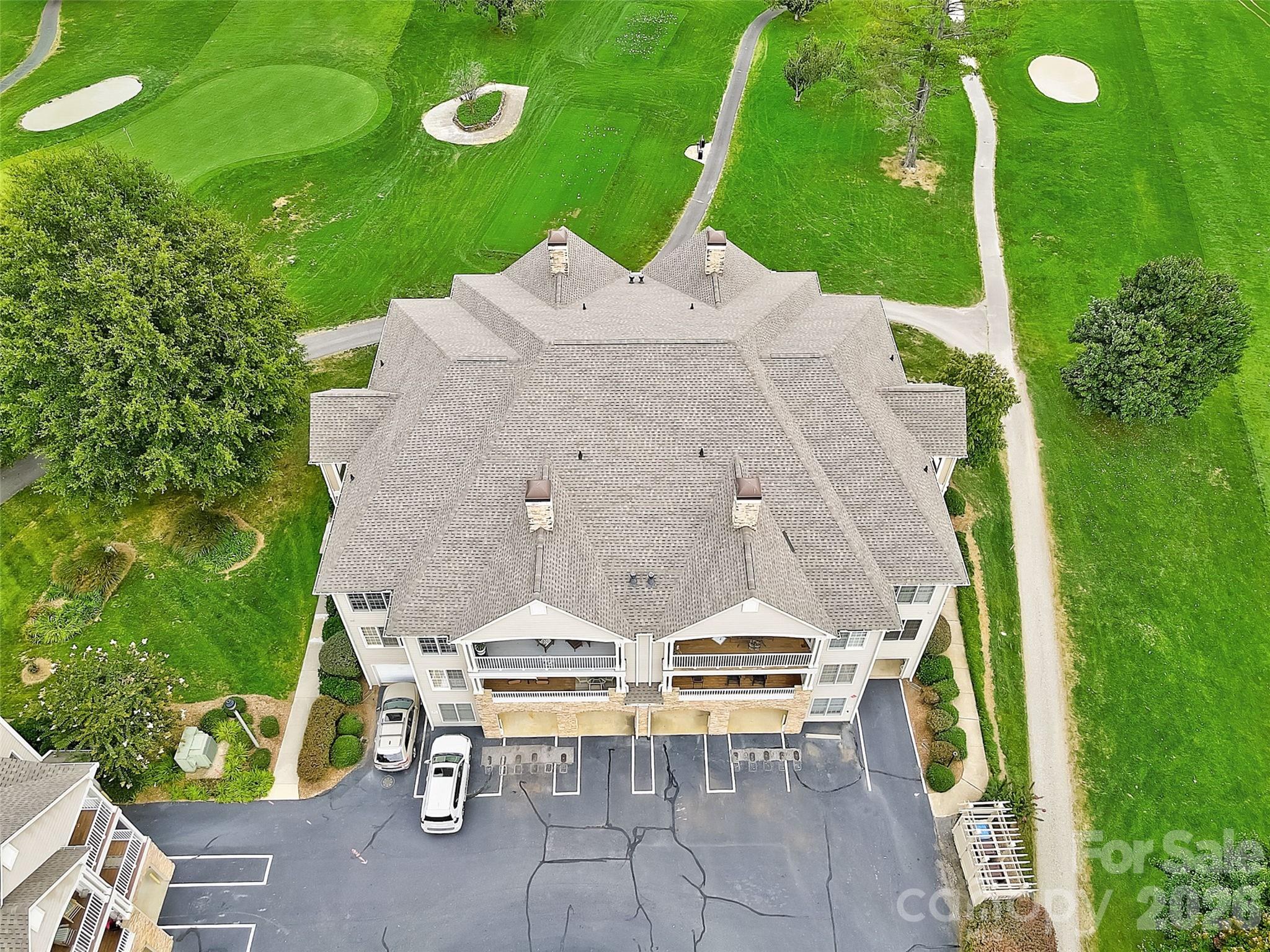 The Mountain Condominium - Residential