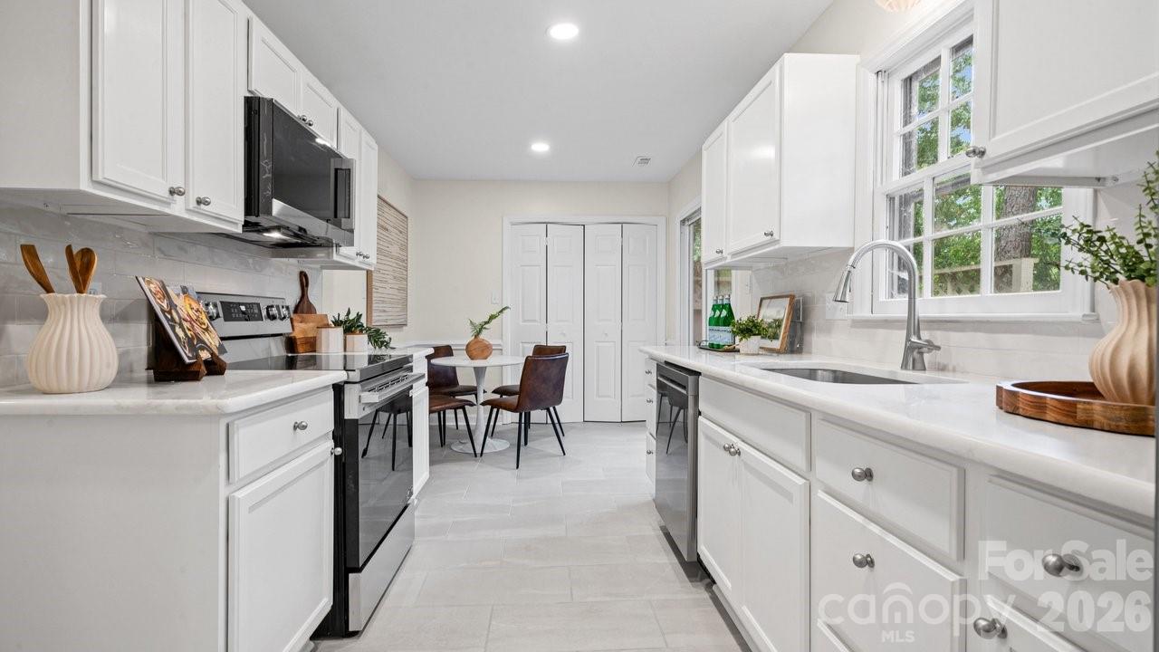 2703 Quailrush Road