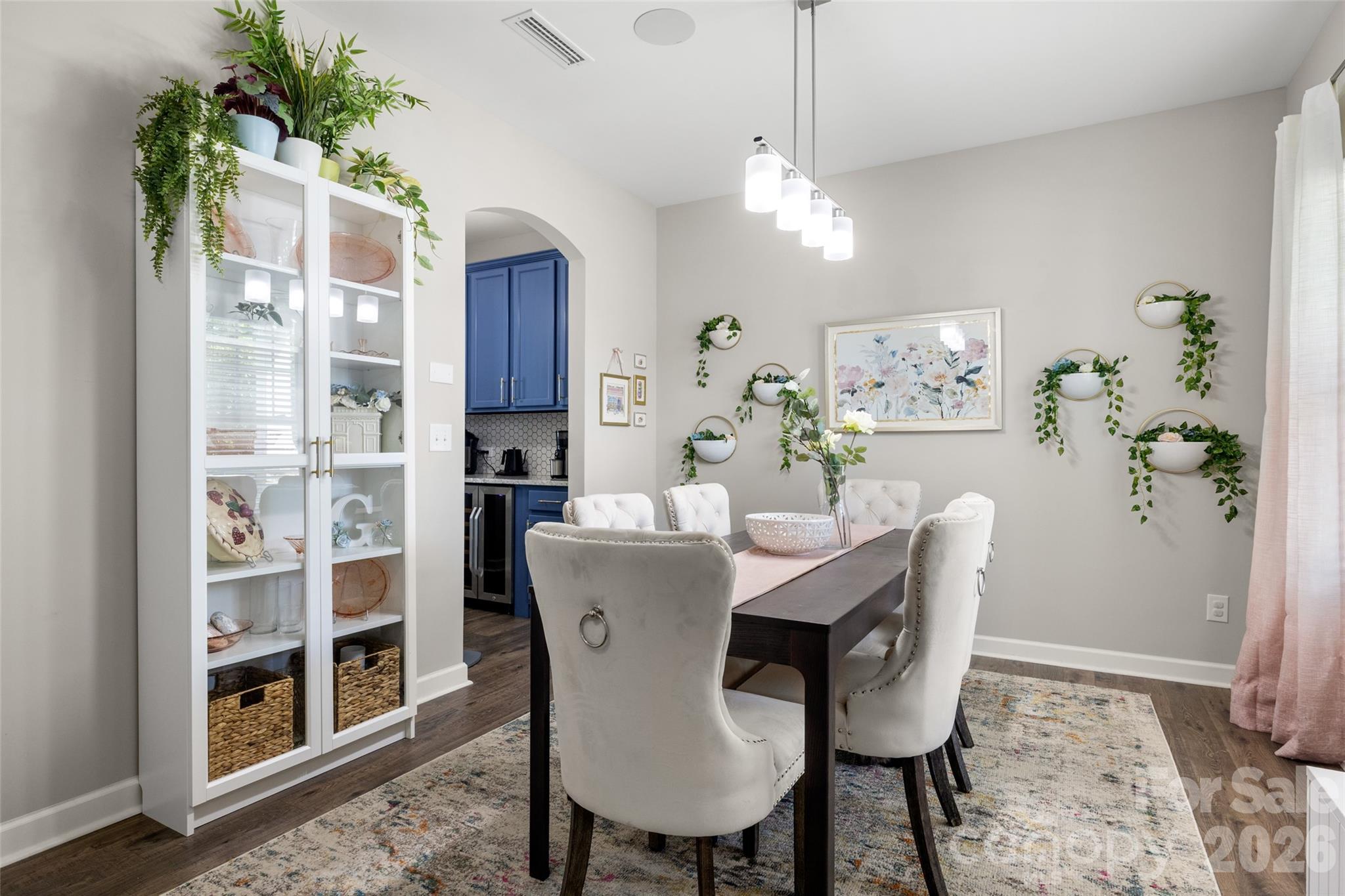4312 Huntley Glen Drive