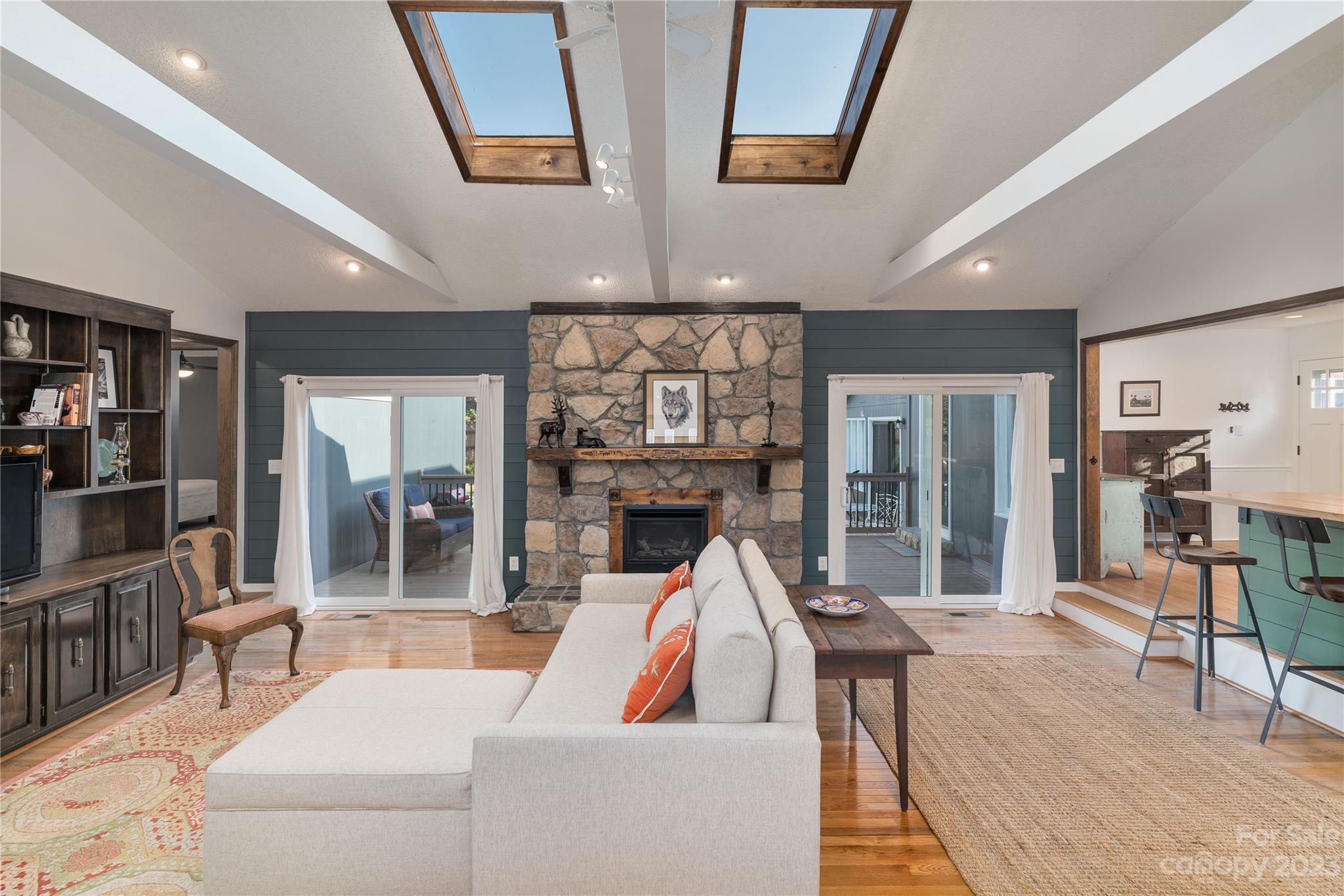 Bahia Bay - Residential