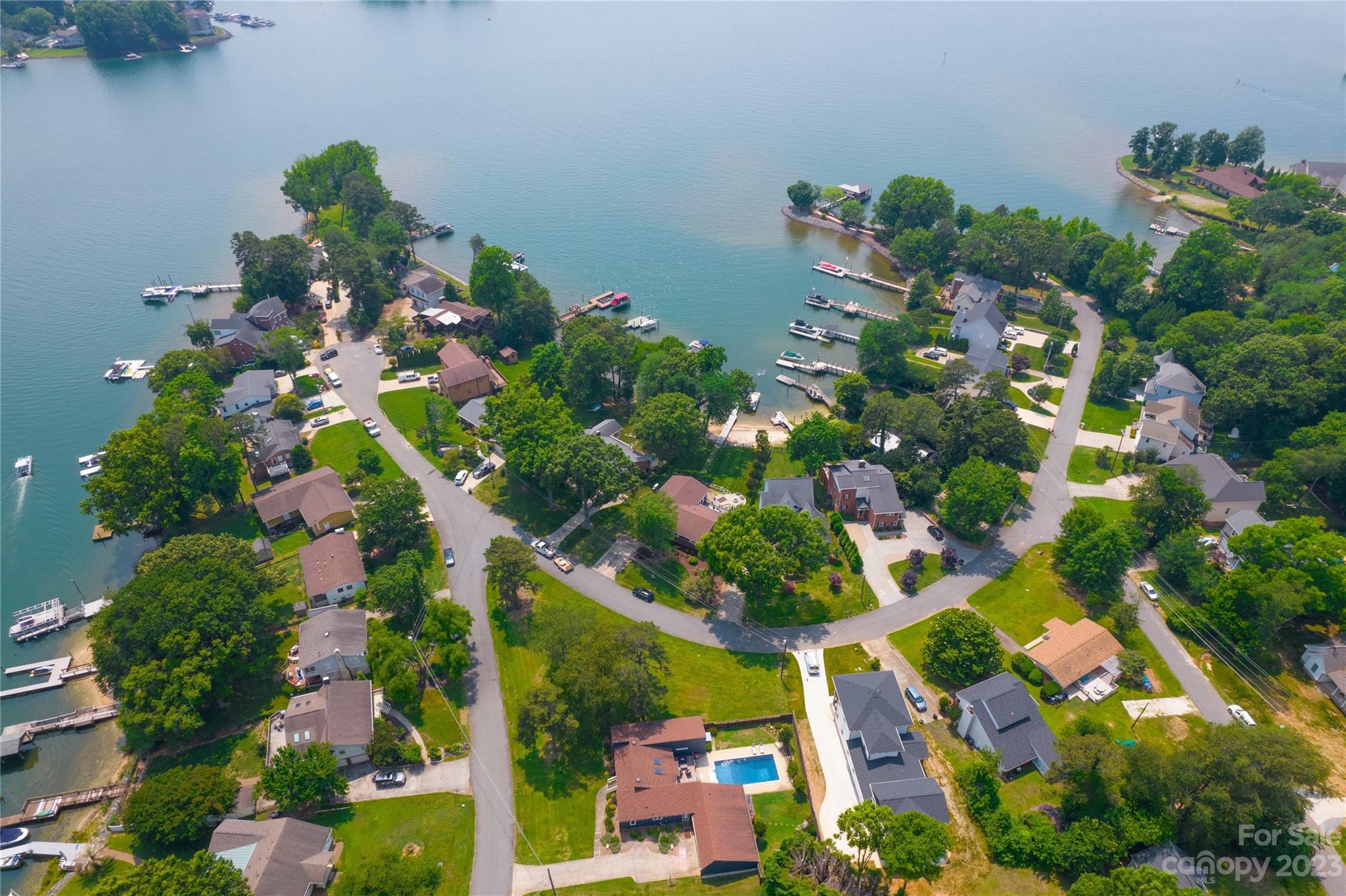 Bahia Bay - Residential