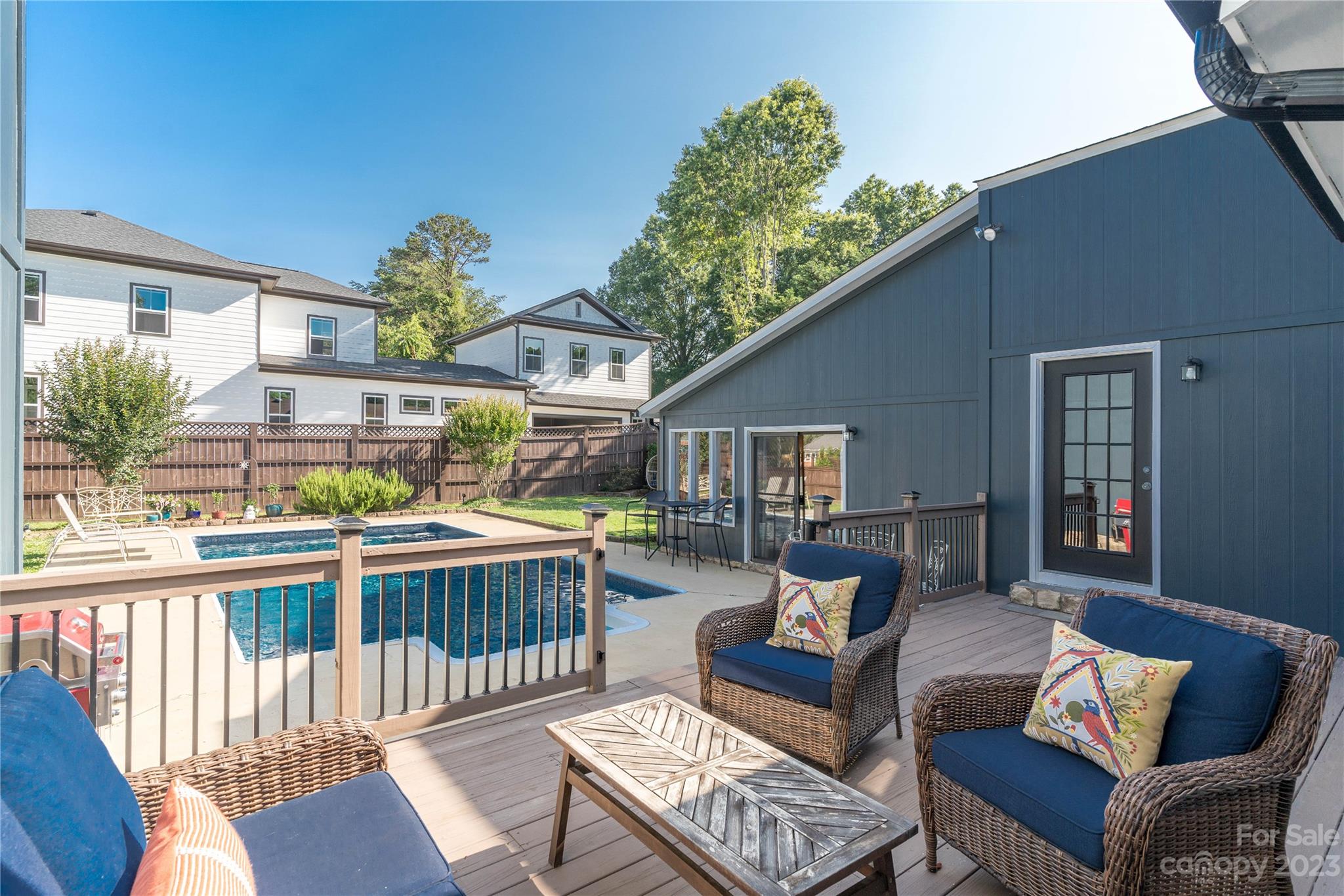 Bahia Bay - Residential