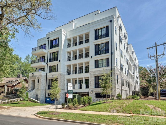 409 QUEENS RD UNIT 303, CHARLOTTE, NC 28207 - Image 6a0de49a796830bf7dae318badddf2f1/1811635425