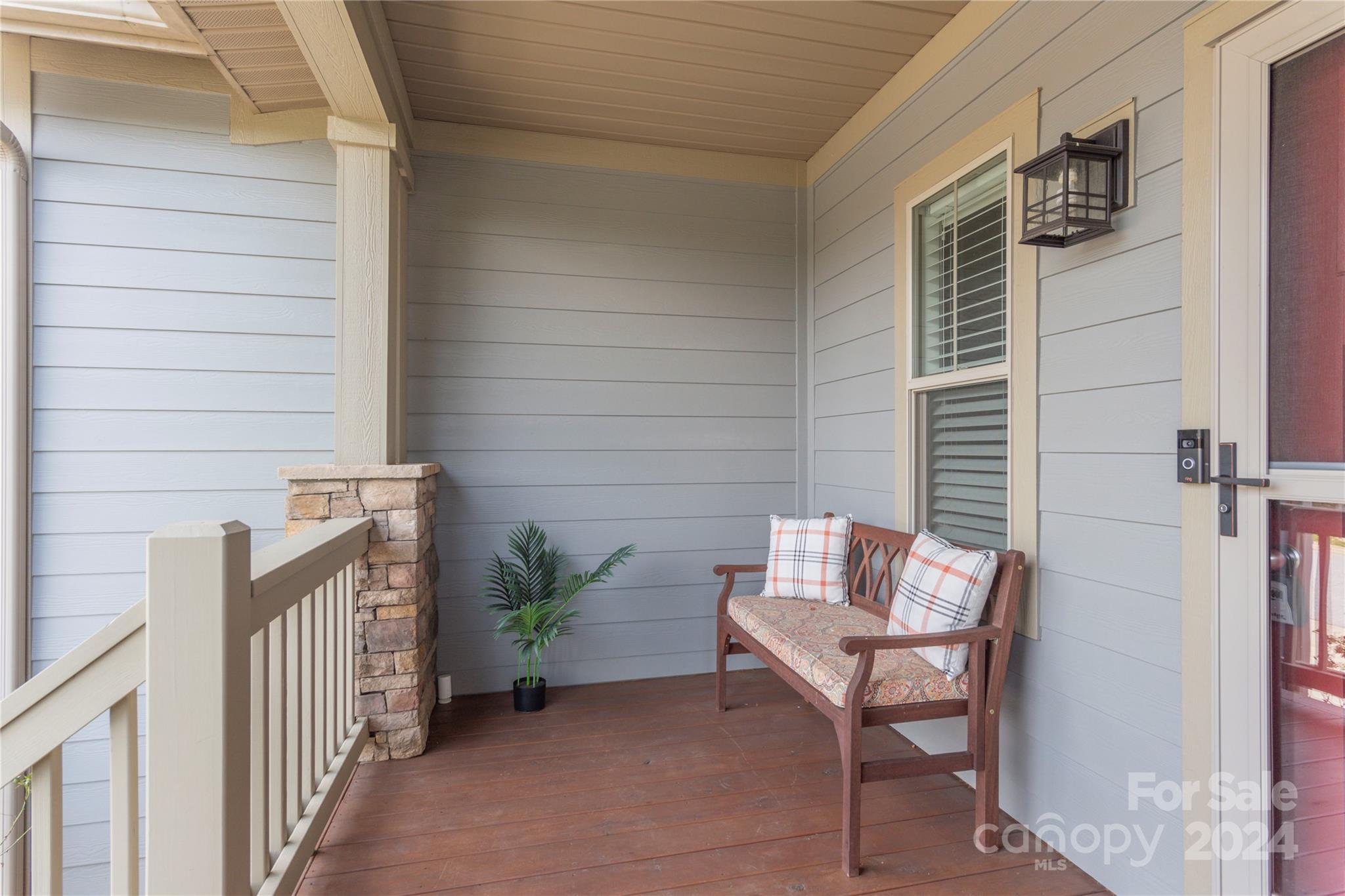 Creekside Village - Residential