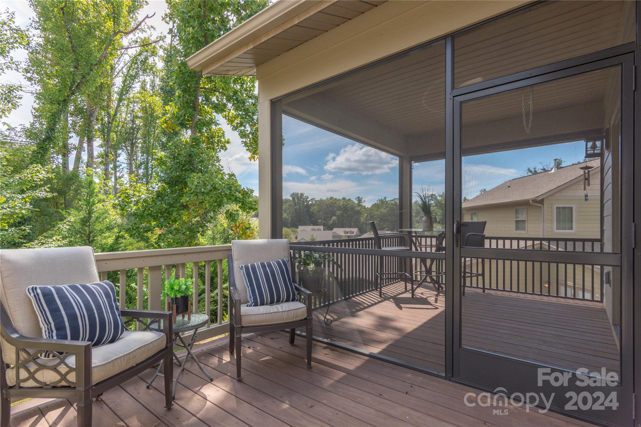 Creekside Village - Residential