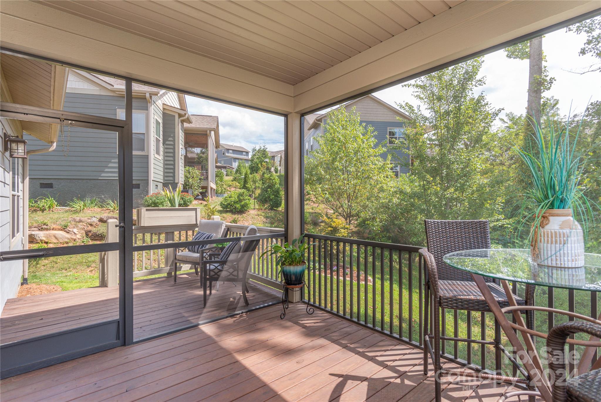 Creekside Village - Residential