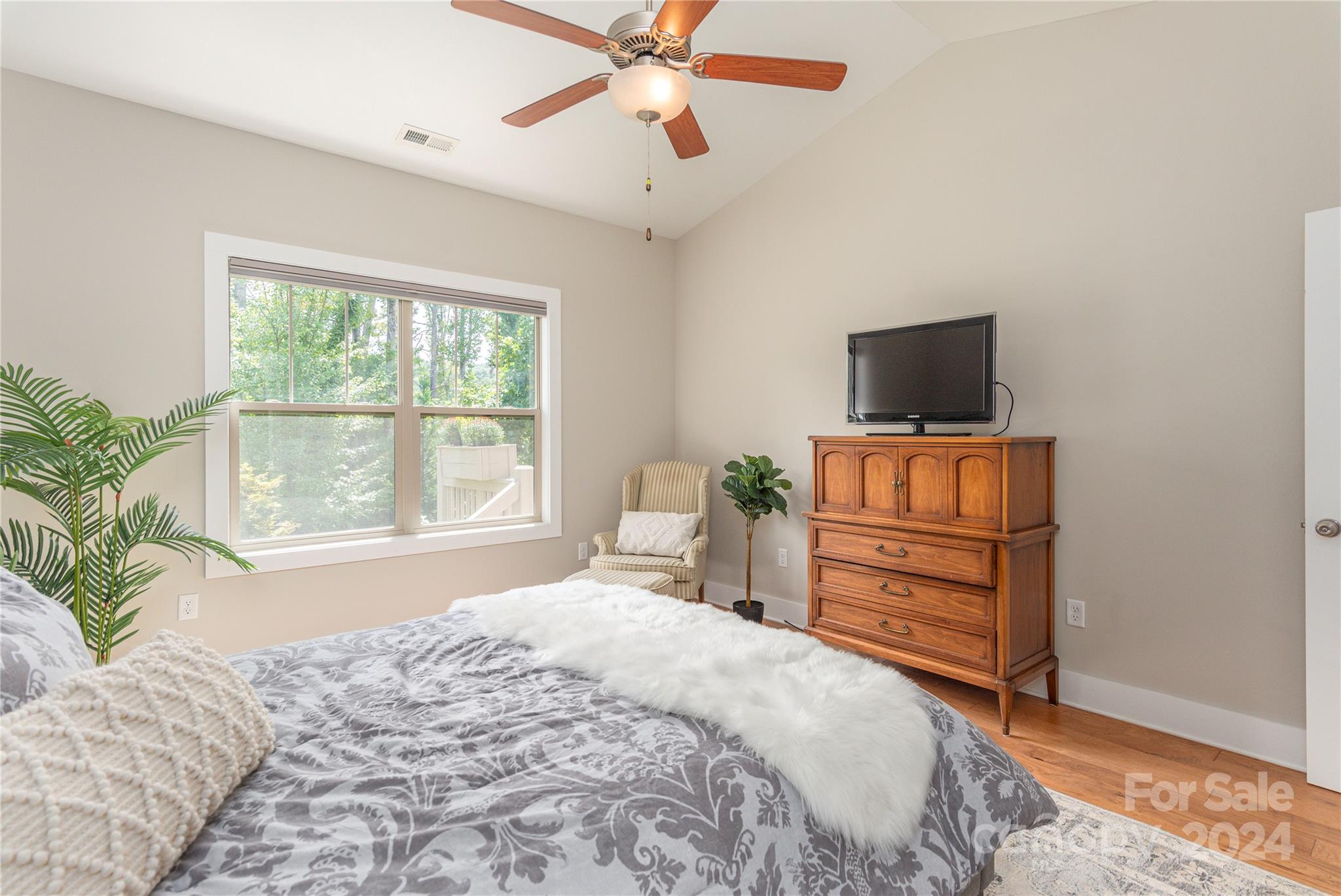 Creekside Village - Residential