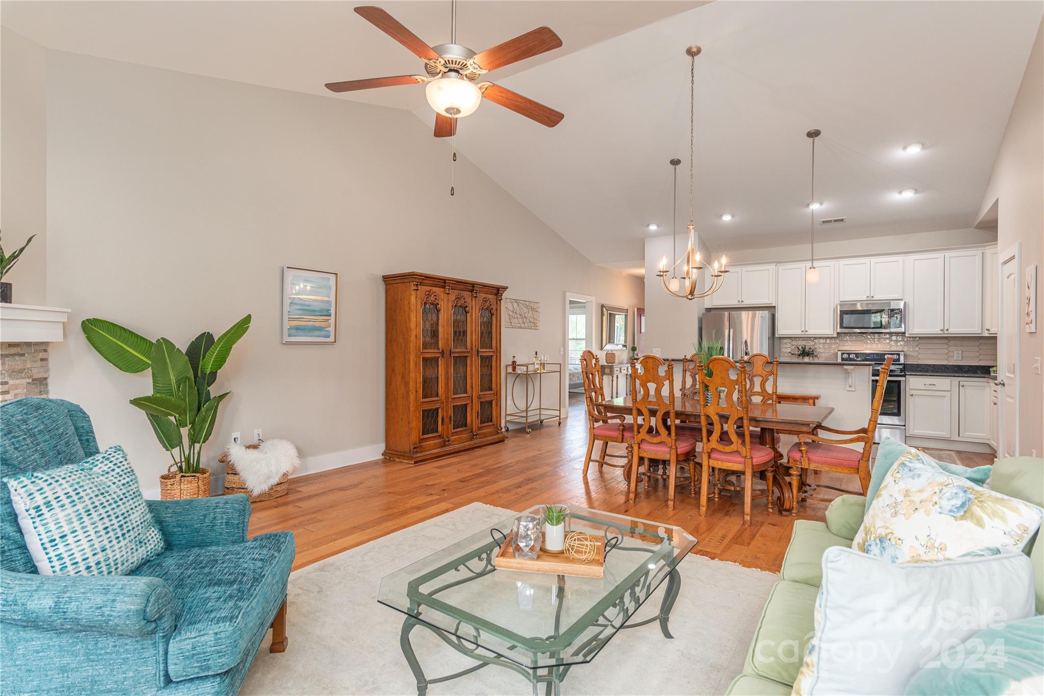 Creekside Village - Residential