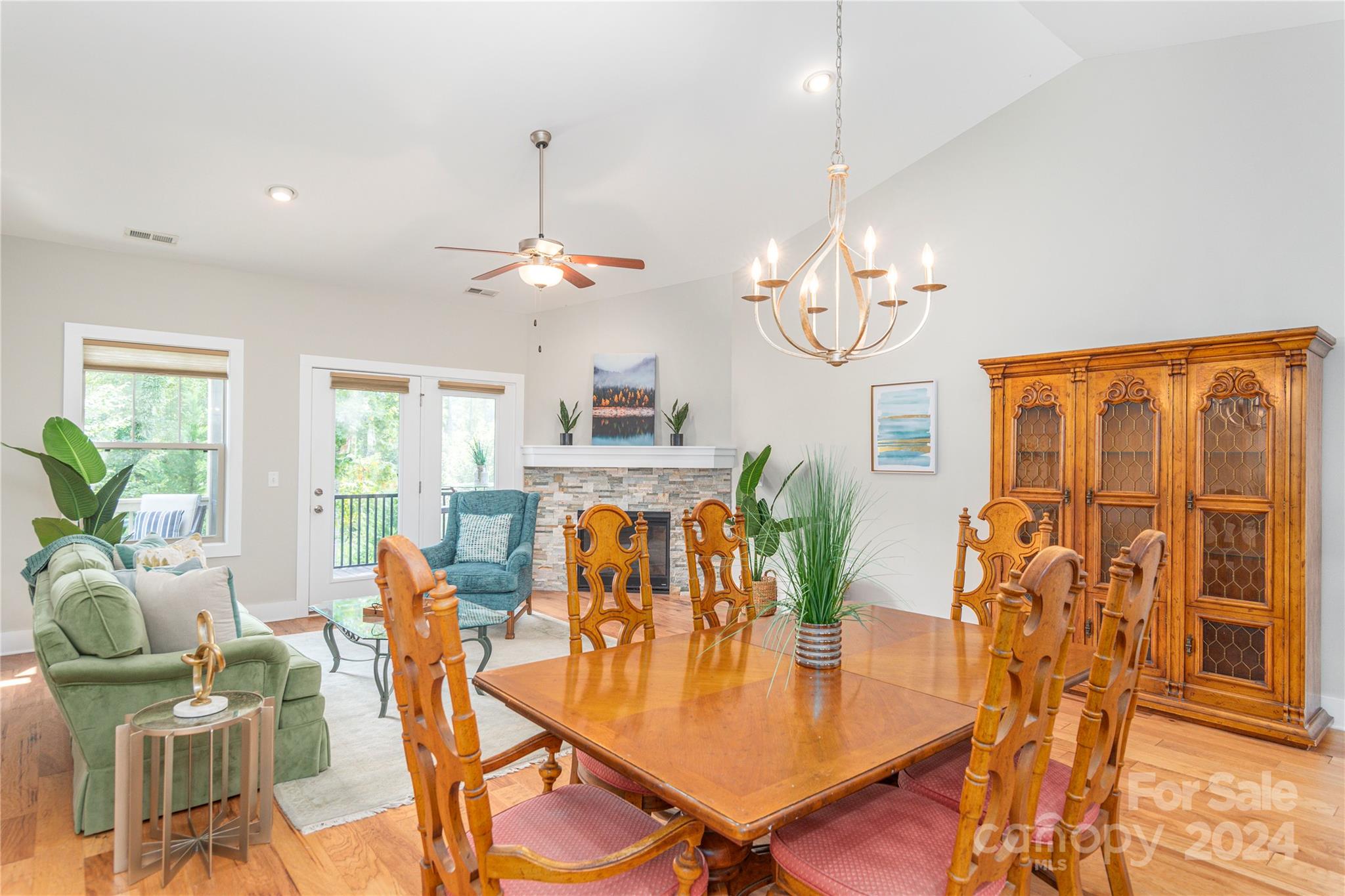 Creekside Village - Residential