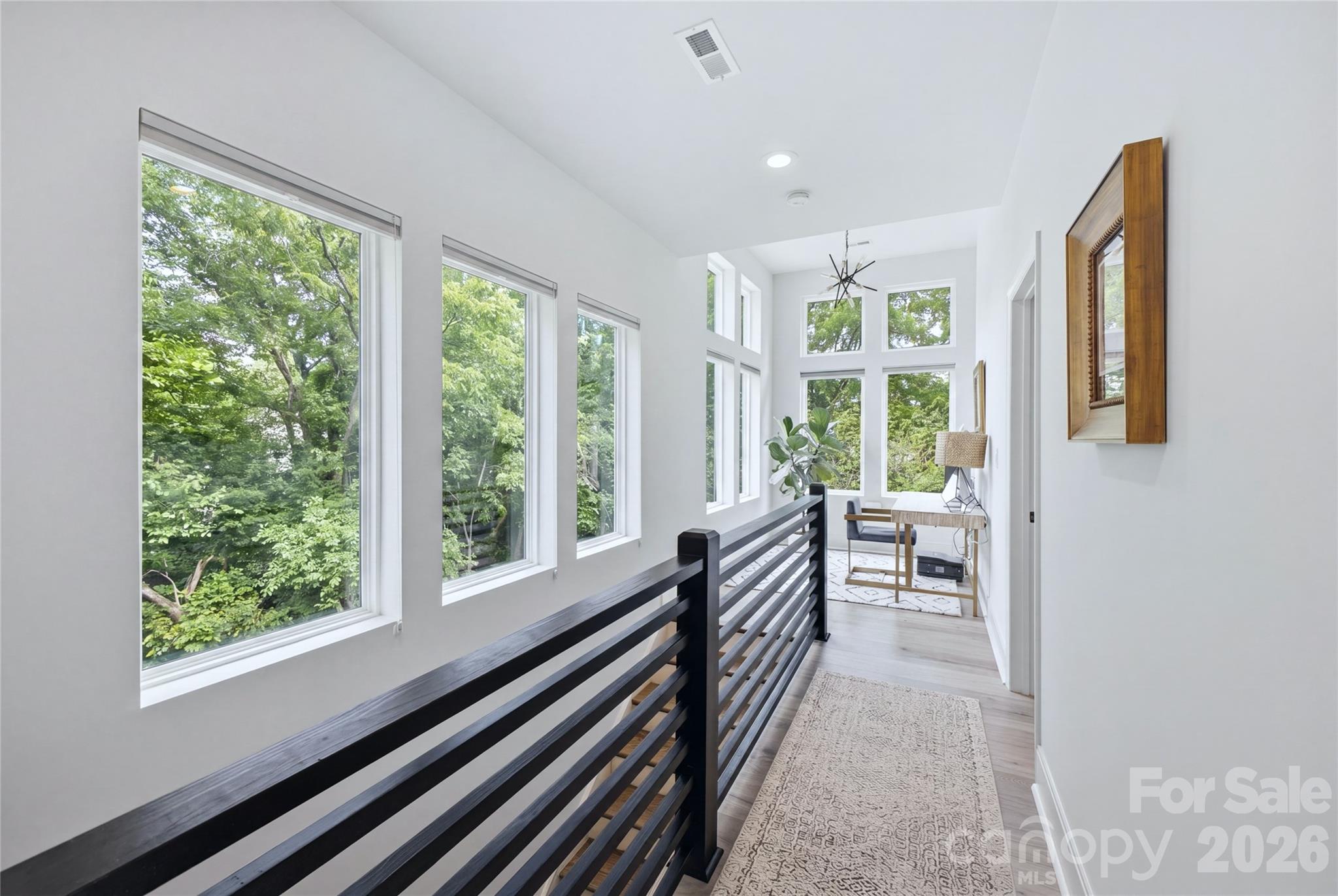 Commonwealth - Residential