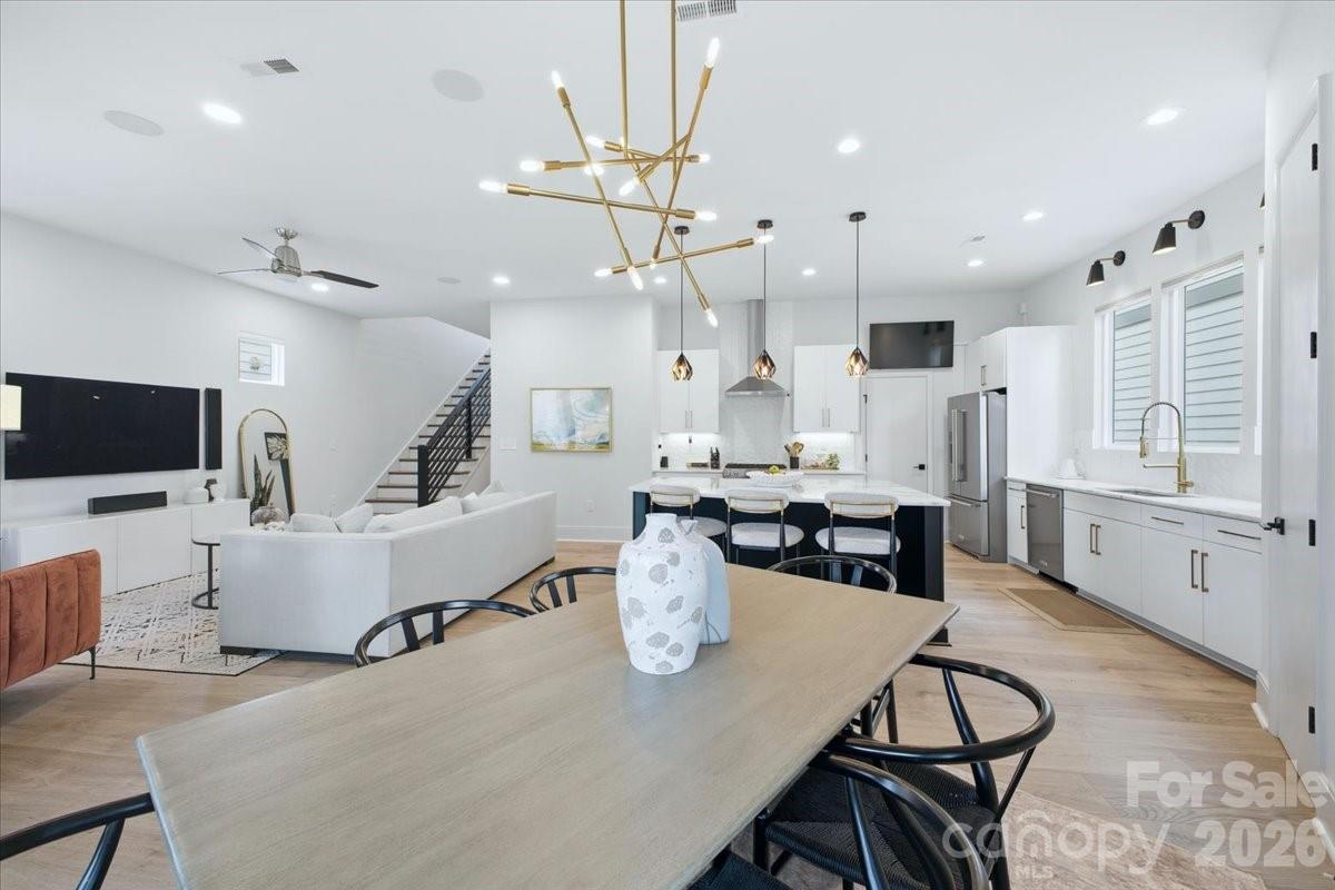 Commonwealth - Residential