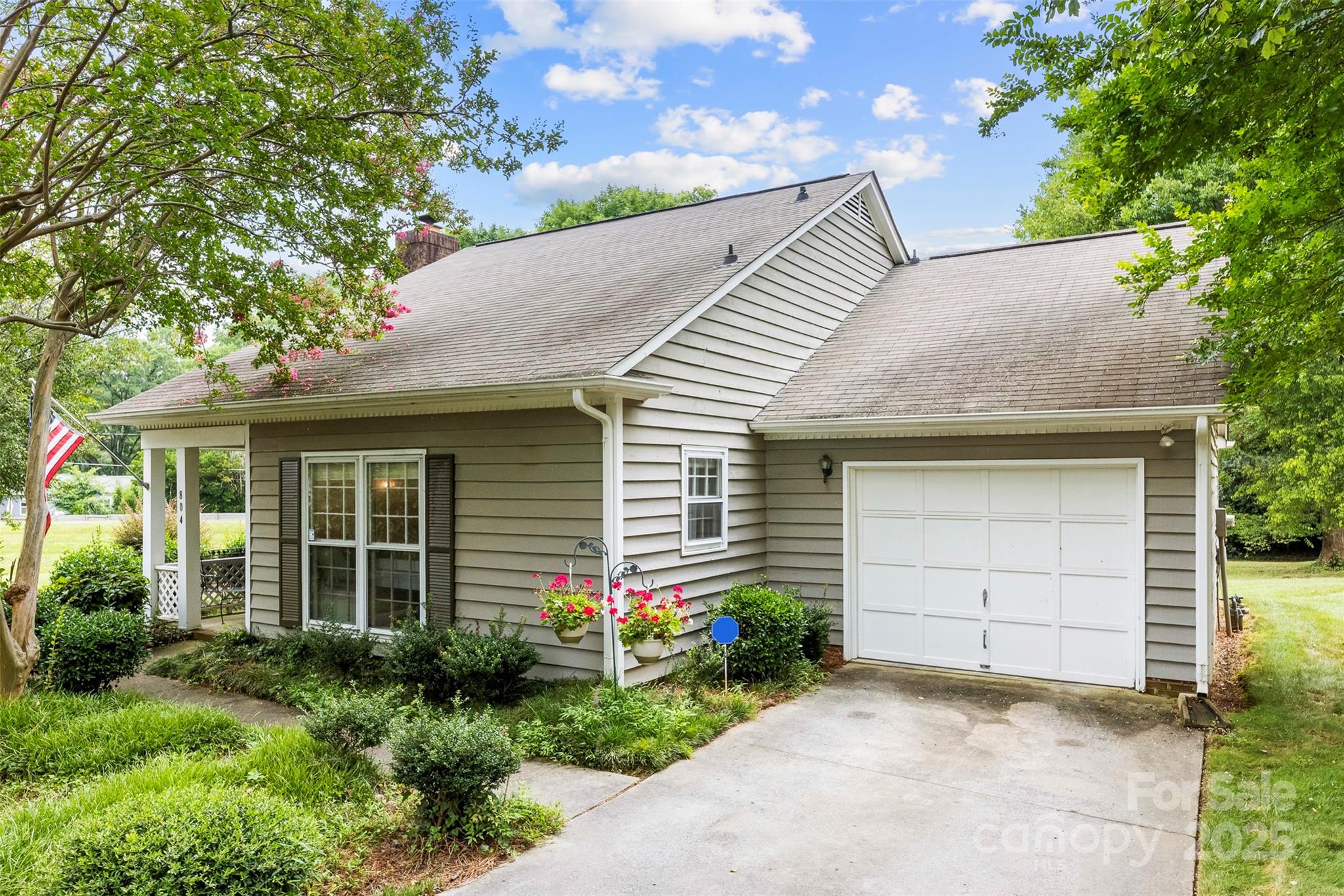 804 Bradford Woods Drive