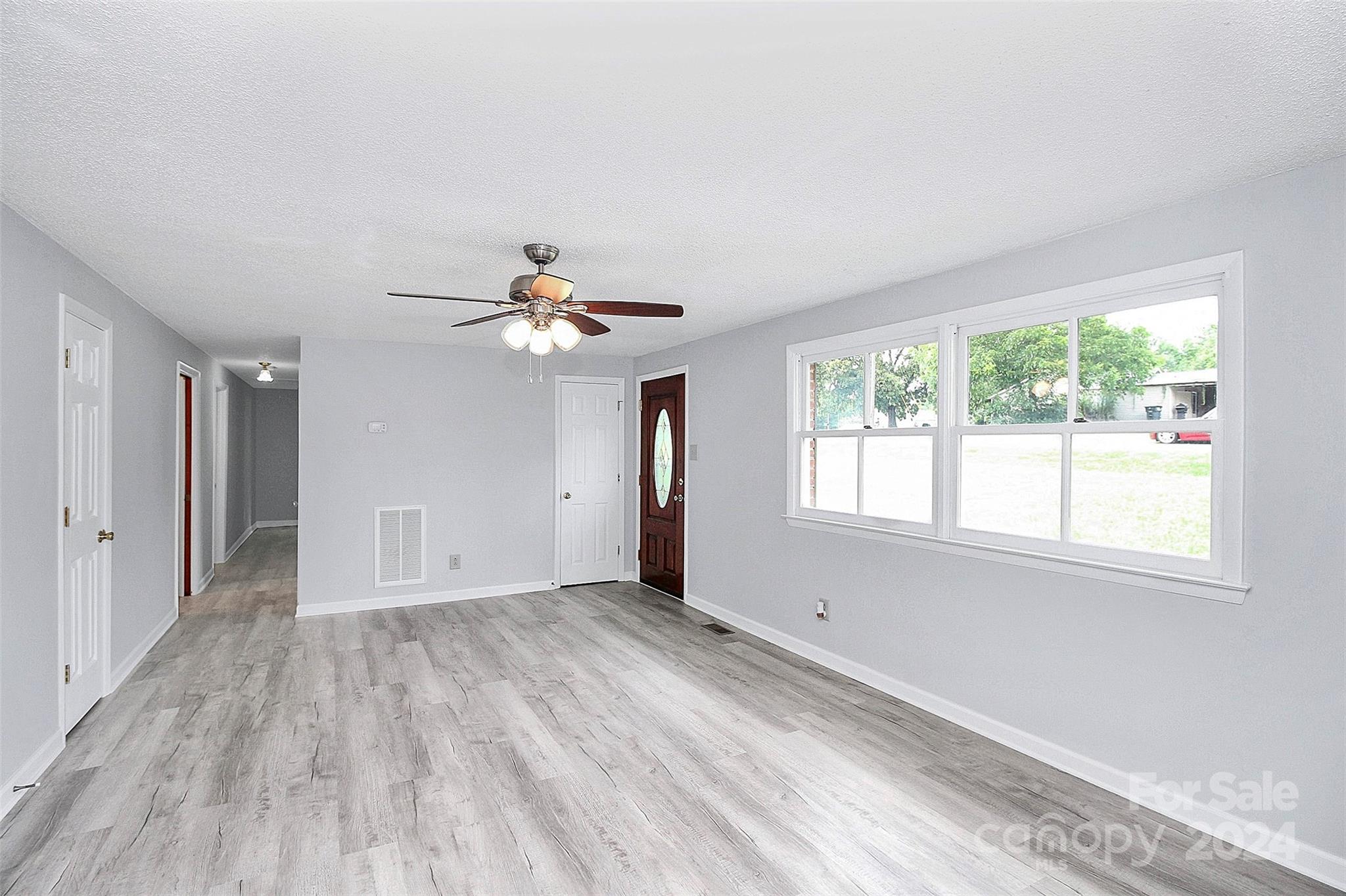 1613 Ohenry Lane