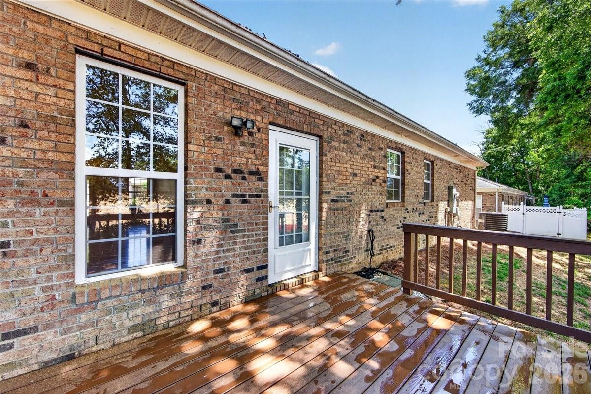 The Traditions at Lawyers Glen - Residential