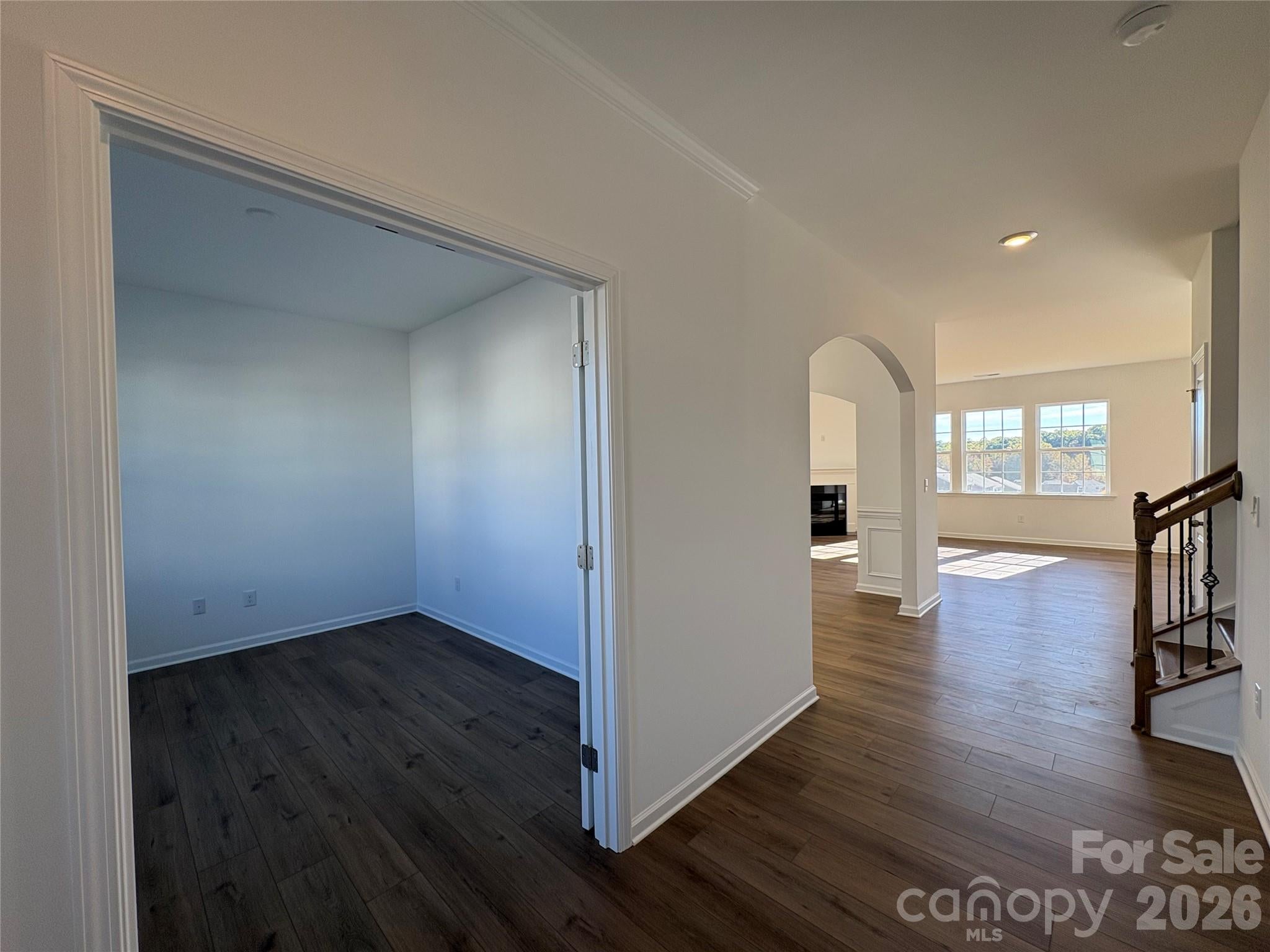 1633 Grassy Knoll Trail