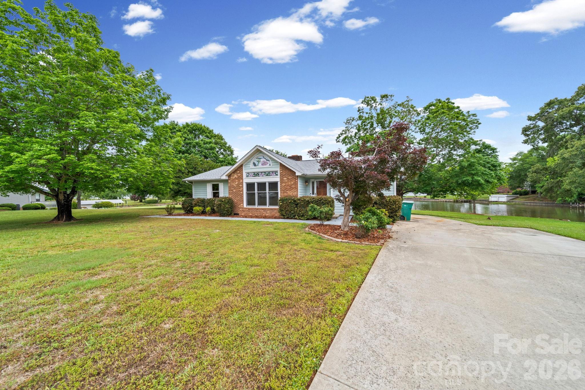 541 Harbor Road