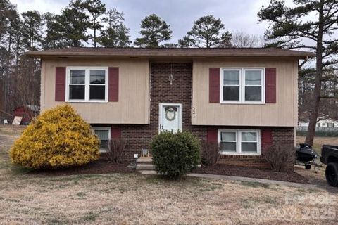 221 Valdese Drive Morganton NC 28655
