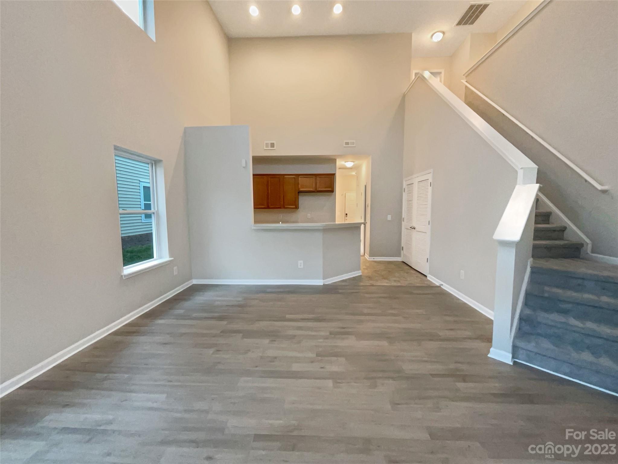 The Village Of Prestwick - Residential