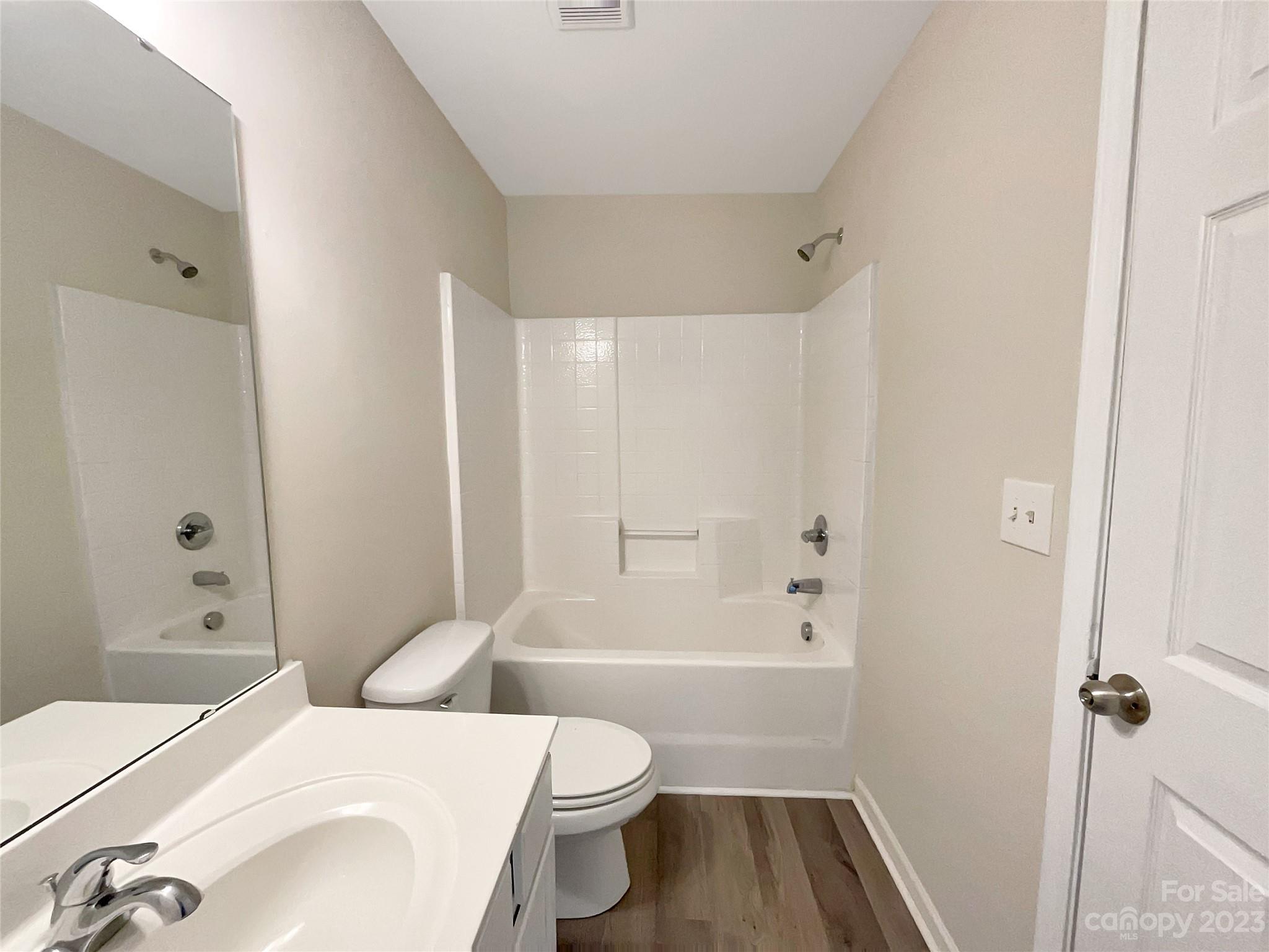 The Village Of Prestwick - Residential