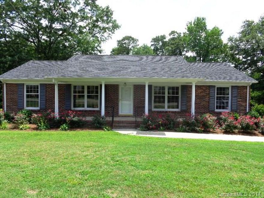 Absolutely Beautiful Ranch style home with 3 bedrooms and 2 full bathrooms. Wonderful fenced back yard. New roof in 2013. new flooring and carpet. New paint throughout. New Hardware. New storm doors. New master bath. New dishwasher. Covered porch on back. THIS HOUSE IS IMMACULATE!
