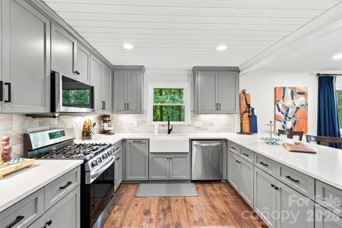 Photo of 215 Pinehurst Lane, Newton, NC 28658 (MLS # 4418066)