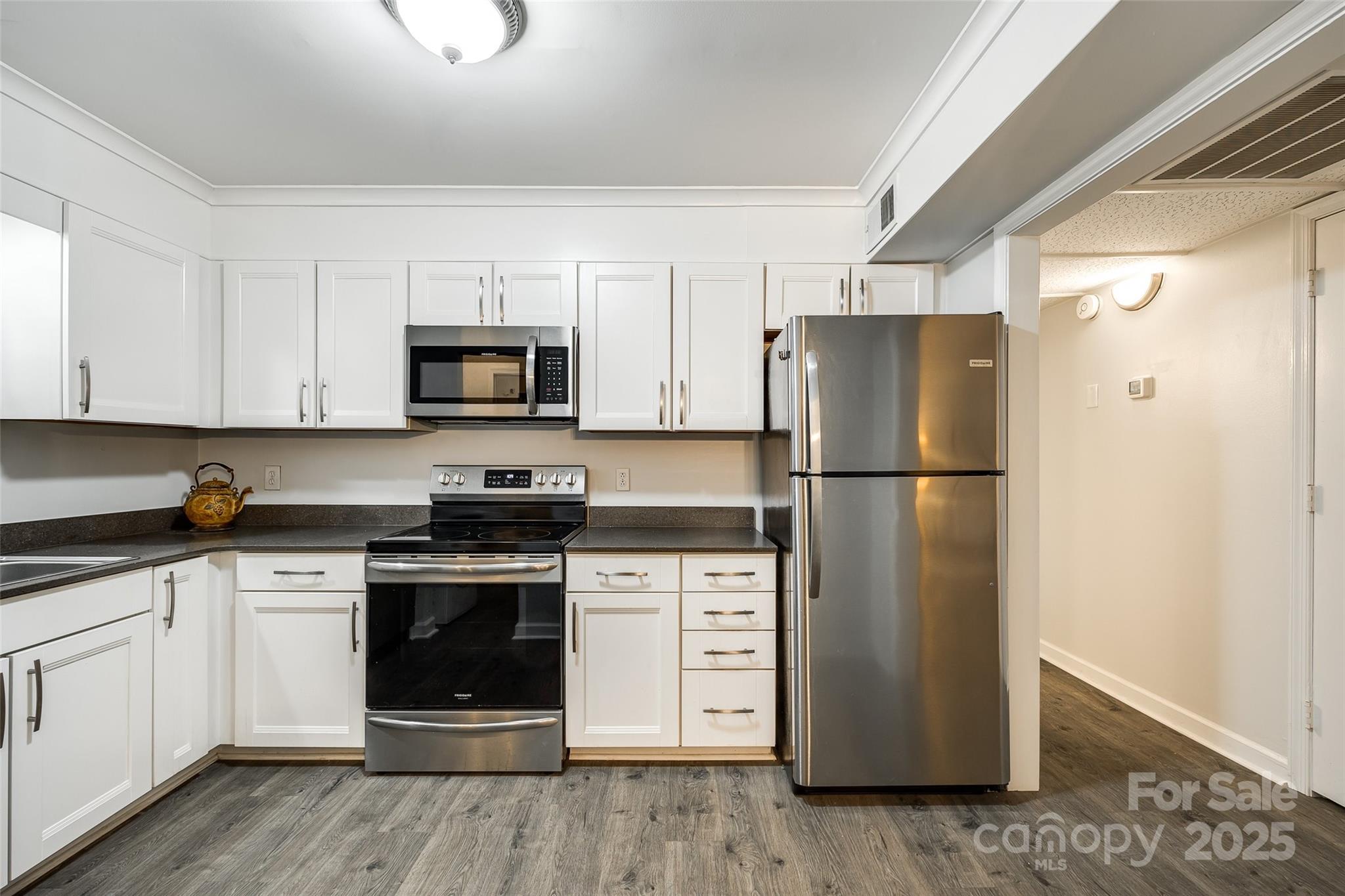 Quail Hollow Estates - Residential