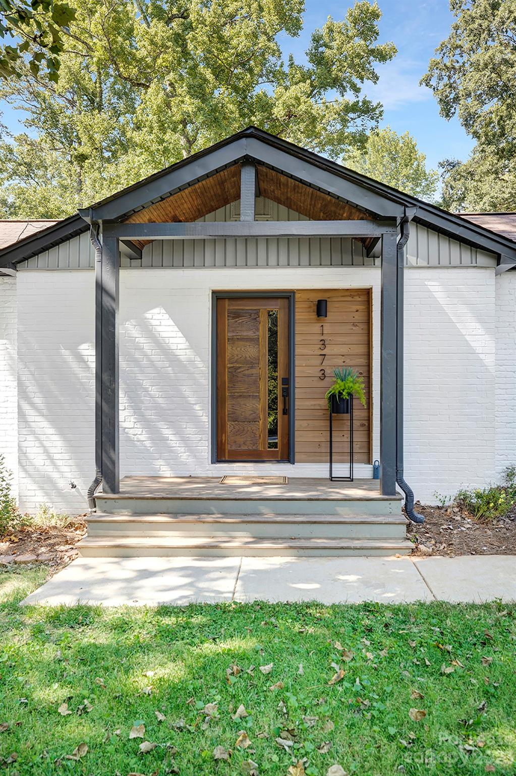 Commonwealth Park - Residential Lease