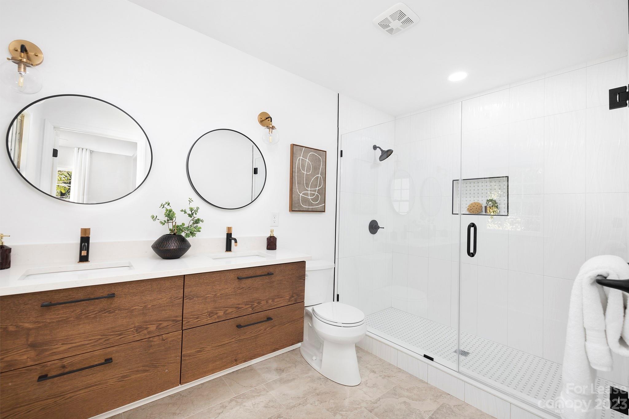 Commonwealth Park - Residential Lease
