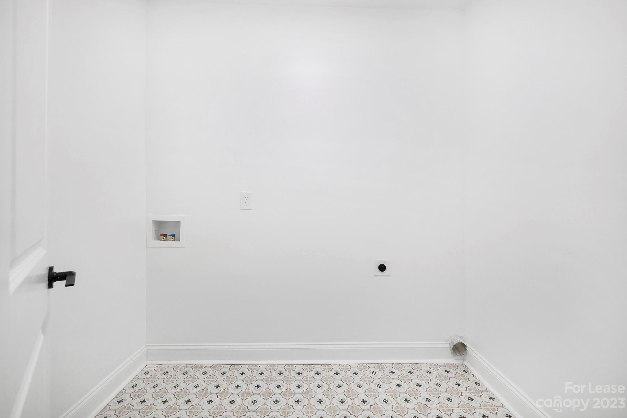 Commonwealth Park - Residential Lease